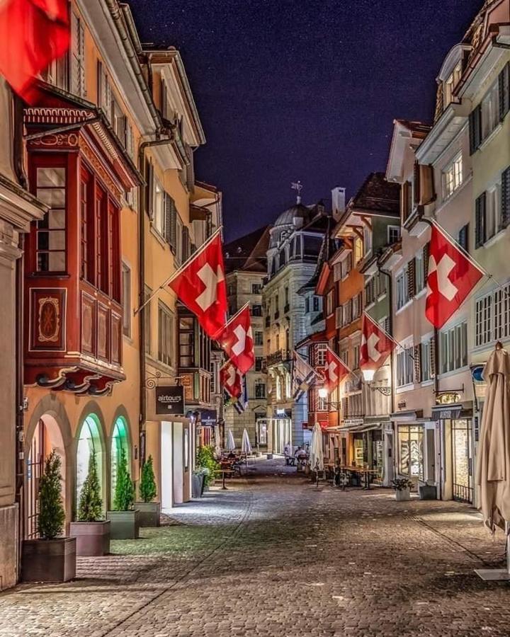 Ferienwohnung Lion Bb Swiss Zürich Exterior foto